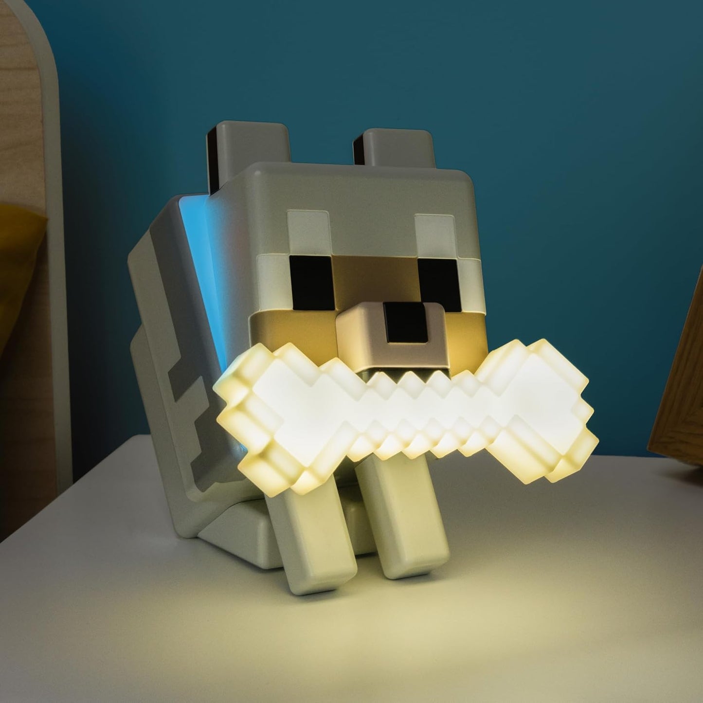 Minecraft Wolf Color-Changing Night Light
